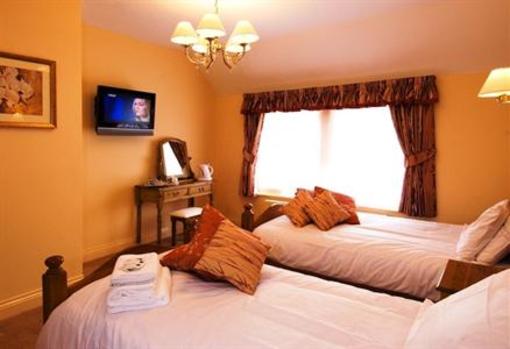 фото отеля The Roebuck Inn Harrietsham Maidstone