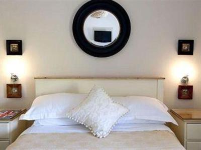 фото отеля Hollow Bottom Guest House Guiting Power