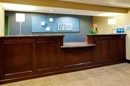 фото отеля Holiday Inn Express Owego