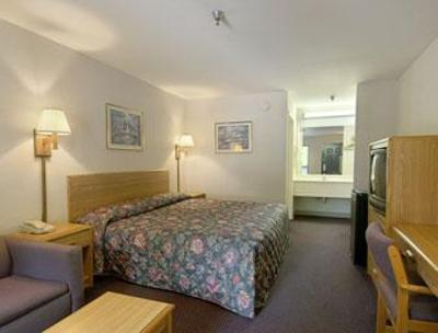 фото отеля Super 8 Motel Acworth