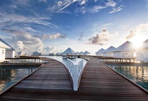 фото отеля Diamonds Thudufushi Beach & Water Villas