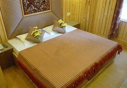 фото отеля Hotel Chaman Palace