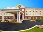 фото отеля Holiday Inn Express & Suites Thornburg I-95 Exit 118