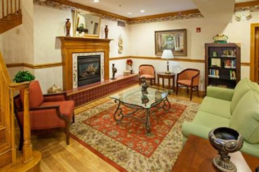 фото отеля Country Inn & Suites By Carlson, Macedonia