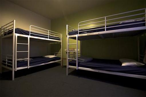 фото отеля HI Montreal Hostel