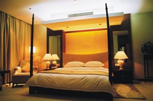 фото отеля Longcheng International Hotel