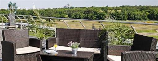 фото отеля Paragon Apartments Frankfurt am Main