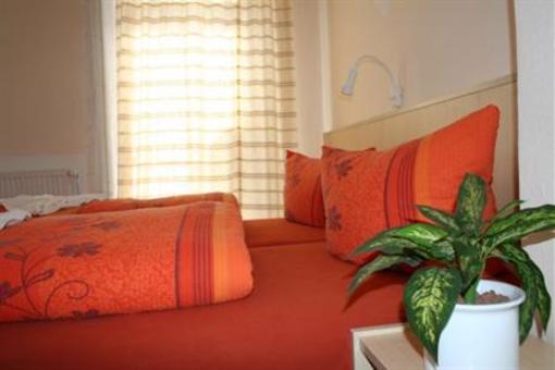 фото отеля Hotel Pension Maximum