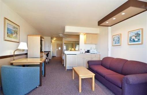 фото отеля Best Western Plus Lighthouse Suites Inn