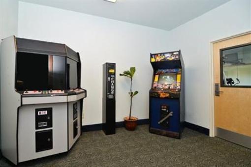 фото отеля Best Western Plus Lighthouse Suites Inn