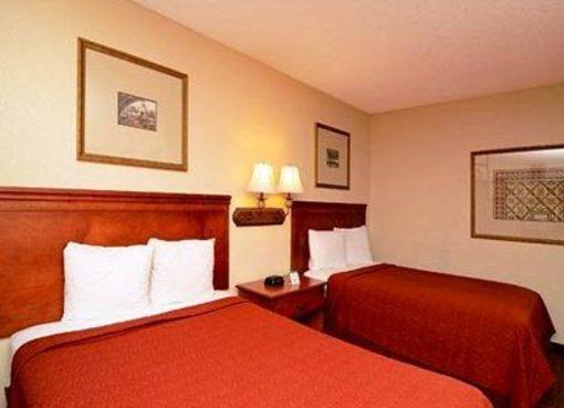 фото отеля Rodeway Inn & Suites Fiesta Park