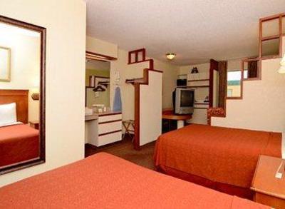 фото отеля Rodeway Inn & Suites Fiesta Park