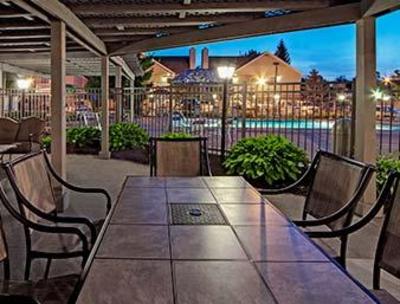 фото отеля Hawthorn Suites By Wyndham Dearborn