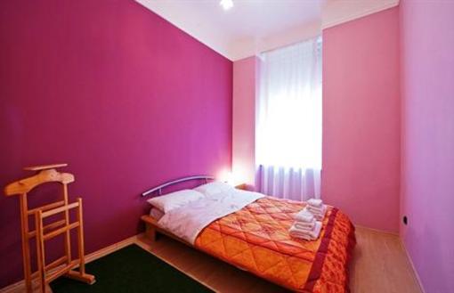 фото отеля Dandy Deluxe Apartments