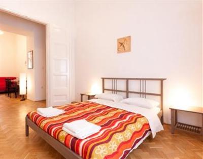 фото отеля Dandy Deluxe Apartments