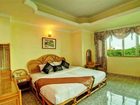 фото отеля Evergreen Hotel