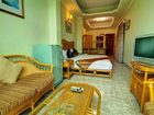 фото отеля Evergreen Hotel