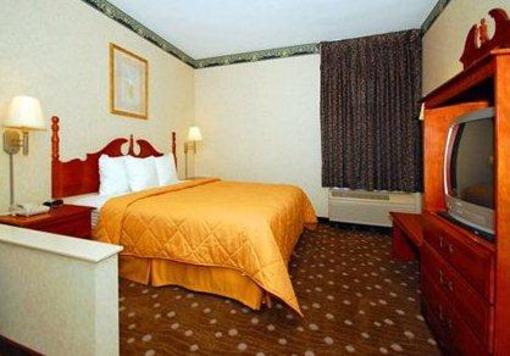 фото отеля Comfort Inn - Pittsburgh Steubenville Pike
