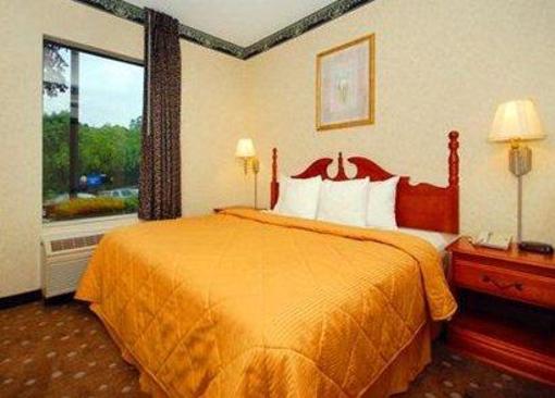фото отеля Comfort Inn - Pittsburgh Steubenville Pike