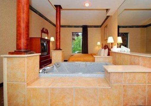 фото отеля Comfort Inn - Pittsburgh Steubenville Pike