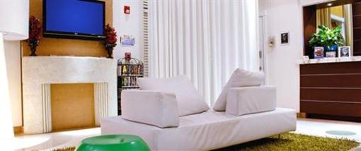 фото отеля Crescent Resort On South Beach Miami Beach