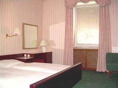 фото отеля Hohenstauffen Hotel