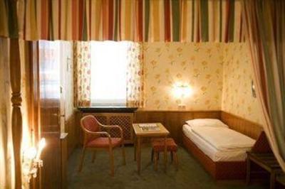 фото отеля Hohenstauffen Hotel