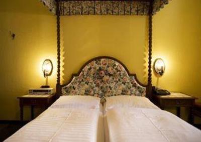 фото отеля Hohenstauffen Hotel