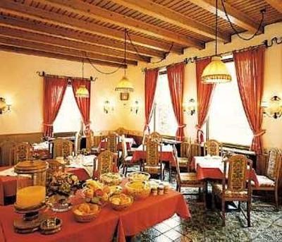 фото отеля Hohenstauffen Hotel