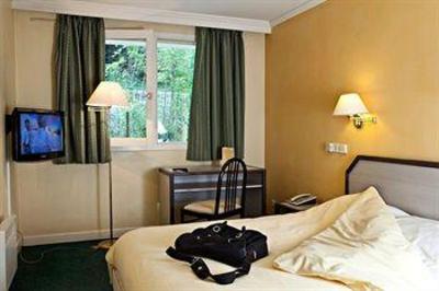 фото отеля Hotel Athena Brides-Les-Bains