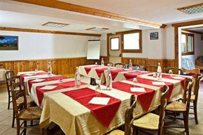 фото отеля Hotel Athena Brides-Les-Bains