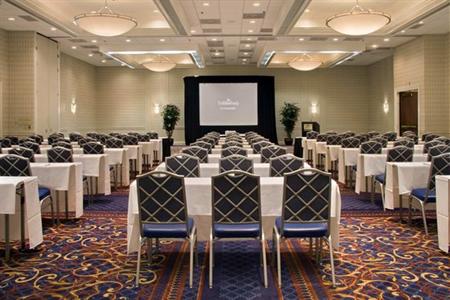 фото отеля Hilton Durham near Duke University