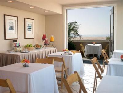 фото отеля Beach House at Hermosa Beach