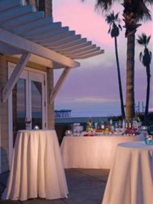 фото отеля Beach House at Hermosa Beach