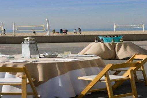 фото отеля Beach House at Hermosa Beach