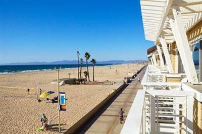 фото отеля Beach House at Hermosa Beach
