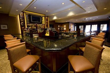 фото отеля Hilton Lisle / Naperville