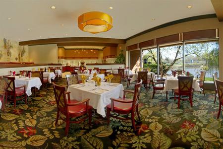 фото отеля Hilton Lisle / Naperville