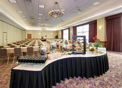 фото отеля Embassy Suites Anaheim South / Disneyland Resort