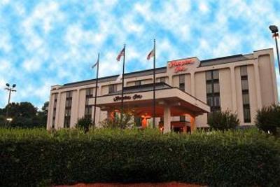 фото отеля Hampton Inn Charlotte Cornelius