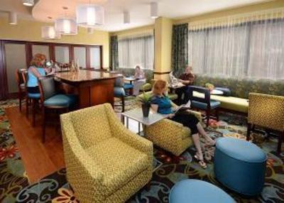 фото отеля Hampton Inn Charlotte Cornelius