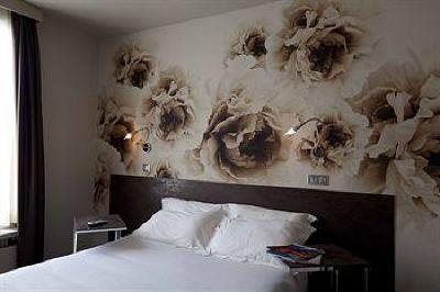 фото отеля Vivaldi Hotel Puteaux