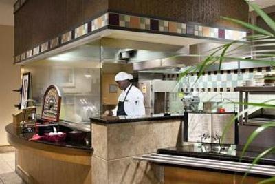 фото отеля Embassy Suites Hotel Orlando Airport