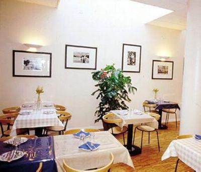 фото отеля Sejours & Affaires Brienne Toulouse Hotel