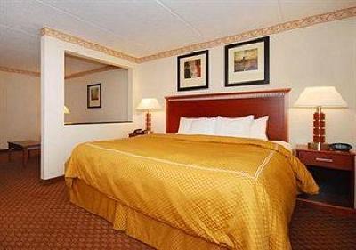 фото отеля Comfort Suites Northlake
