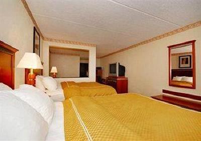 фото отеля Comfort Suites Northlake