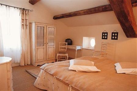 фото отеля La Maison Domaine de Bournissac Hotel Noves