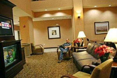 фото отеля Hampton Inn & Suites San Antonio-Airport
