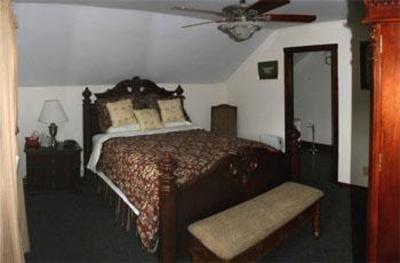 фото отеля Cooper Country B&B