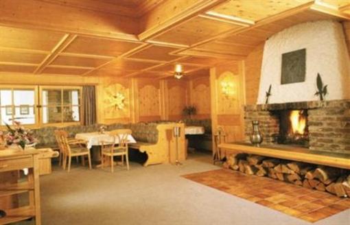 фото отеля Hotel Waldhorn Jungholz